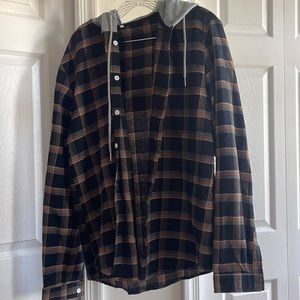 Men’s plaid flannel button up with hood